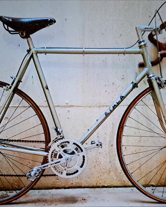 Lotto di 6 biciclette vintage tipo Eroica