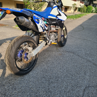 Suzuki DRZ 400 E-Valenti