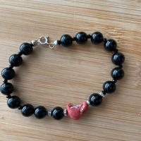 Bracciale con pietra corallo