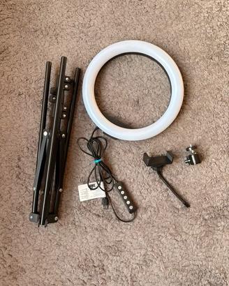 Ring Light per video RGB con treppiede