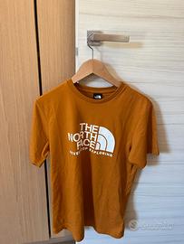 T-shirt North Face