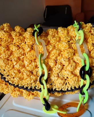 BORSA IN RAFFIA LAVORATA A MANO GIALLA