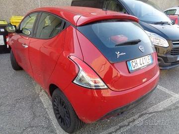 ypsilon 