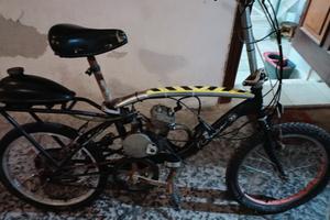 bici con motore,2tempi motore marciante Piccole ce