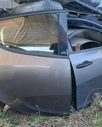 ricambi lancia ypsilon