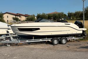 Quicksilver 755 Cruiser Mercury V8 300 cv 2026