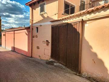 Indipendente con terrazzo e cortile a FURTEI
