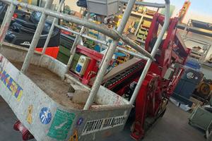 Piattaforma aerea cingolata Basket