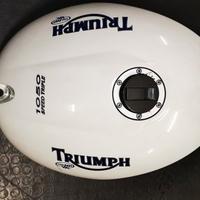 serbatoio benzina triumph speed triple 1050