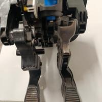 GRUPPO PEDALIERA FRIZIONE E FRENO FIAT 500 1.3 MUL