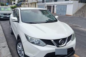 Nissan Qashqai 1.6 dCi 130 CV Automatico Acenta -