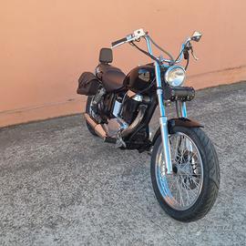 MOTO SAVAGE SV 650