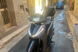 Honda sh 300