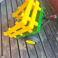 Rimorchio per trattore peg perego