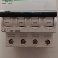 interruttore  Magnetotermico  ic 60 N  4  P C25A 