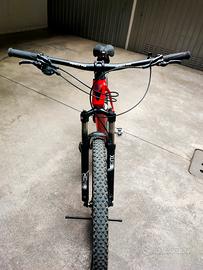 Mountain bike usata poco