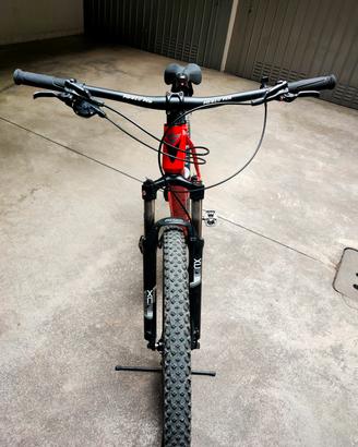Mountain bike usata poco