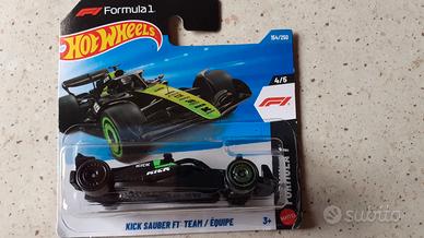 Hot Wheels Formula 1 Kick Sauber F1 Team Modellino
