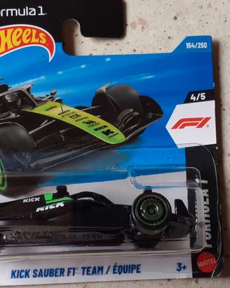 Hot Wheels Formula 1 Kick Sauber F1 Team Modellino