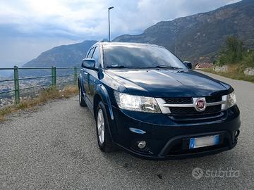 Fiat Freemont 