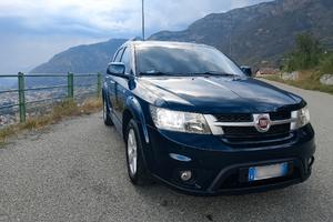 Fiat Freemont 