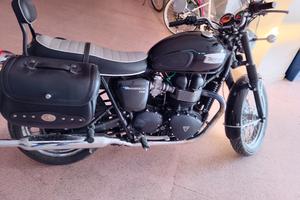  Triumph Bonneville T100 EFI