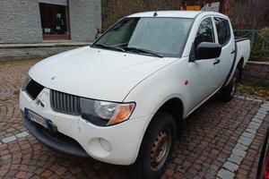 MITSUBISHI L200 2.5 DI-D/136CV Double Cab Invite

