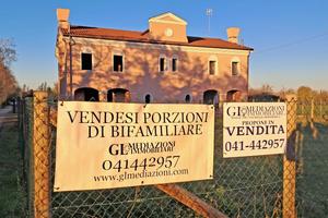 Porzione dalle ampie metrature a Scorzè GL1554