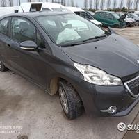 Ricambi usati peugeot 208 1.4 HDI 3 PORTE - 8h01
