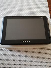 navigatore satellitare tomtom
