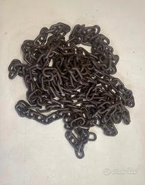 Catena in plastica