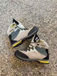 La Sportiva Trekking Boots GoreTex Size 39,5