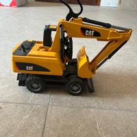 Bruder - CAT escavatore gommato