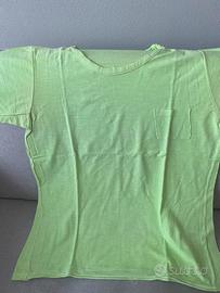 T-shirt verde acido con taschino collo tondo tg.L