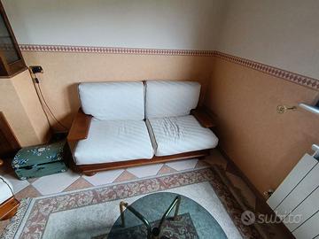 Divano 2 posti con poltrone
