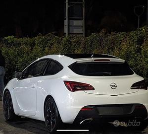 ASTRA J GTC 150CV