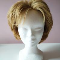 Parrucca bionda da donna per alopecia / chemiotera
