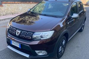 Dacia Sandero 1.0 GPL Anno 2018 Full Navi