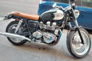 Triumph Bonneville T100 2007 23.000 km 865cc
