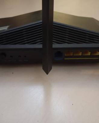 ROUTER TENDA AC 1900