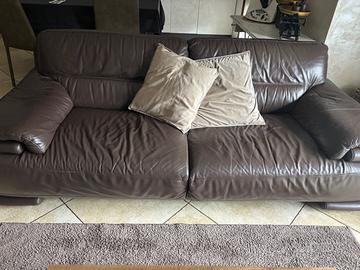 Divano in pelle DIVANI E DIVANJ