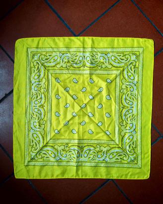 Bandana Giallo Fluo – Pattern Paisley