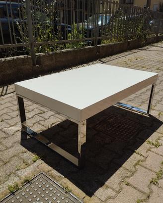Tavolo per il soggiorno 