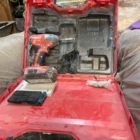 Avvitatore a percussione