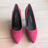 Scarpe nuove fucsia con tacco