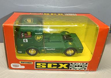Slot car 1:32 SCX Mercedes Truck