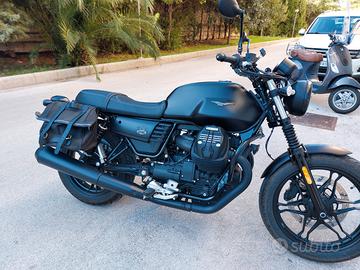 Moto Guzzi V7 III - 2019