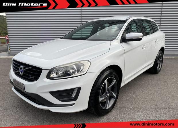 VOLVO XC60 D4 AWD R-design GEARTRONIC R Kinetic
