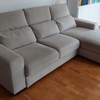 Divano angolare con chaise lougue Poltronesofà