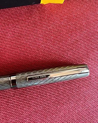 Penna FH Eleganza Diamond Titan Feder M